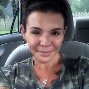 Meet your Posher, Jenni